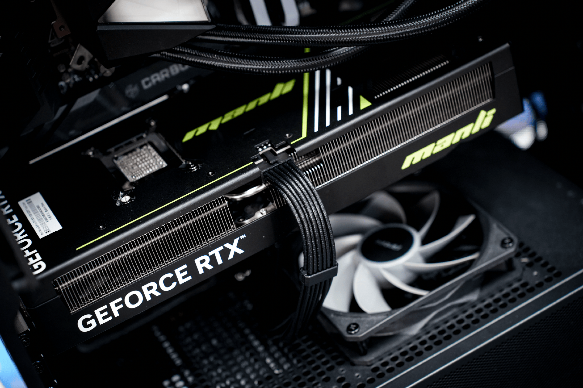 万丽星云geforce rtx 5070上手实测