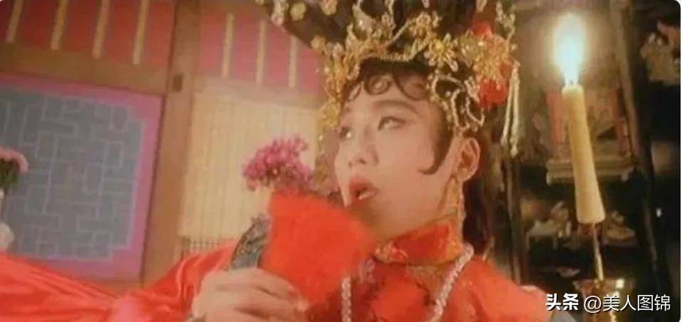 九,"喜剧之王"周星驰八,国际"影帝"梁朝伟,《鹿鼎记》这女装扮相也颇
