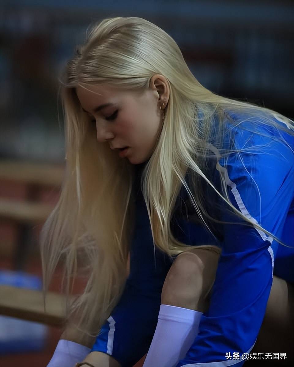 俄罗斯美女田径运动员波琳娜·帕费连科在赛场精彩瞬间