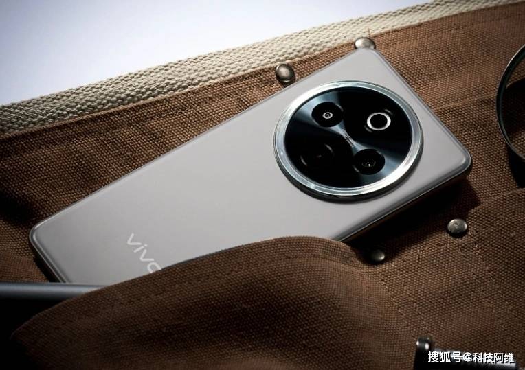 华为追赶下，vivo Y300 Pro放大招拼性价比！