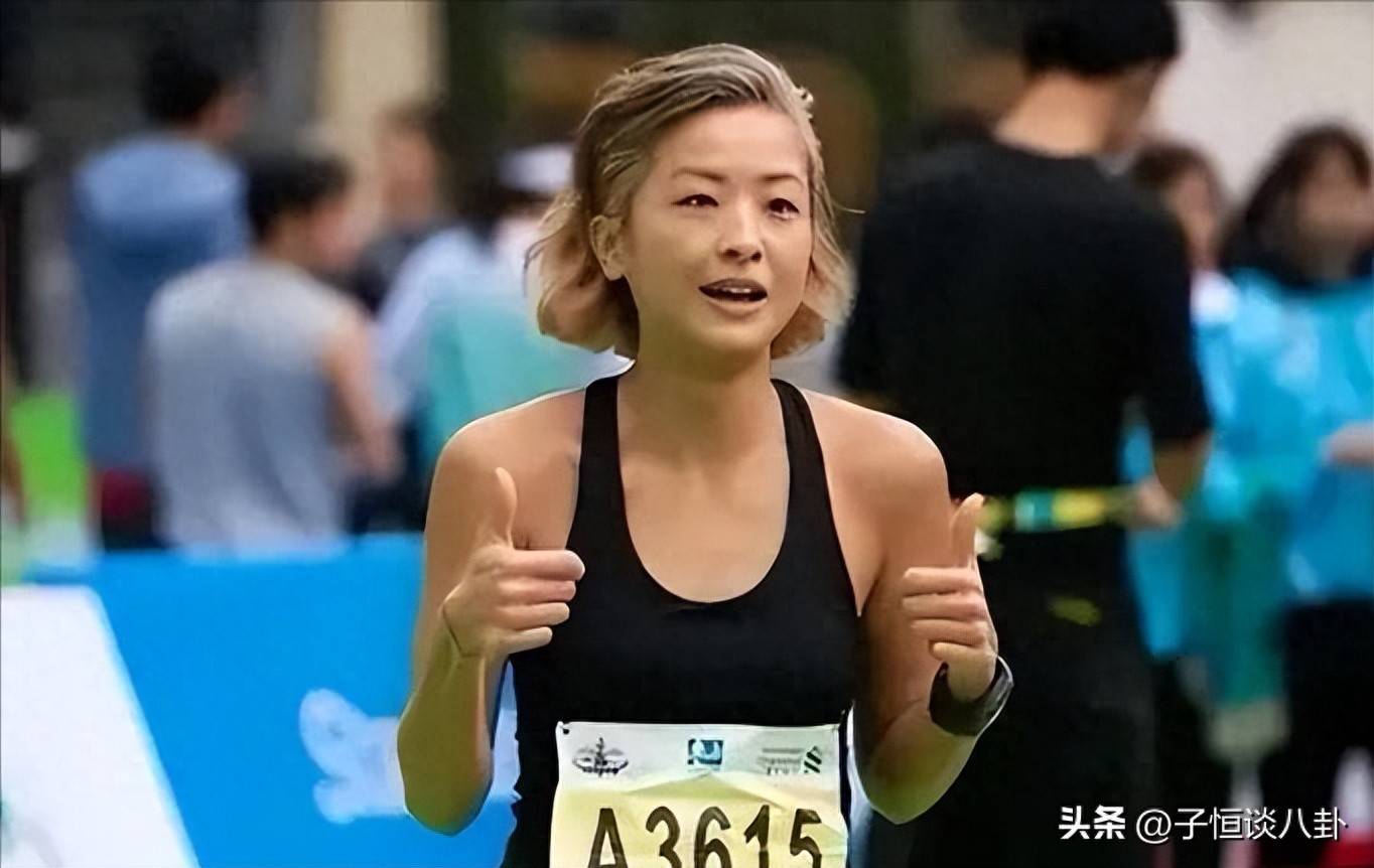 徐濠萦街拍摄影教程推荐的简单介绍