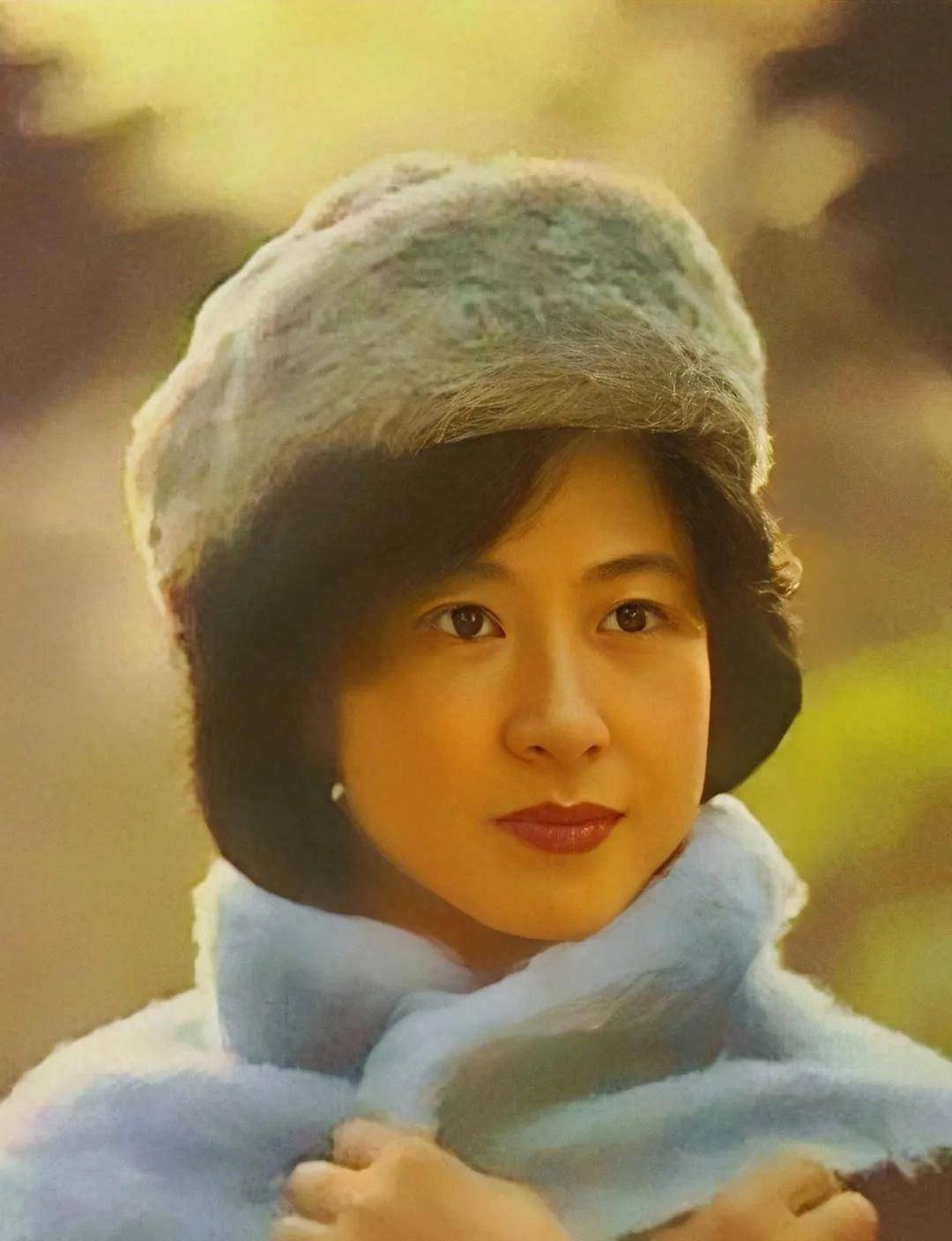 王馥荔:嫁初恋丈夫,婚后生一子,如今咋样了?