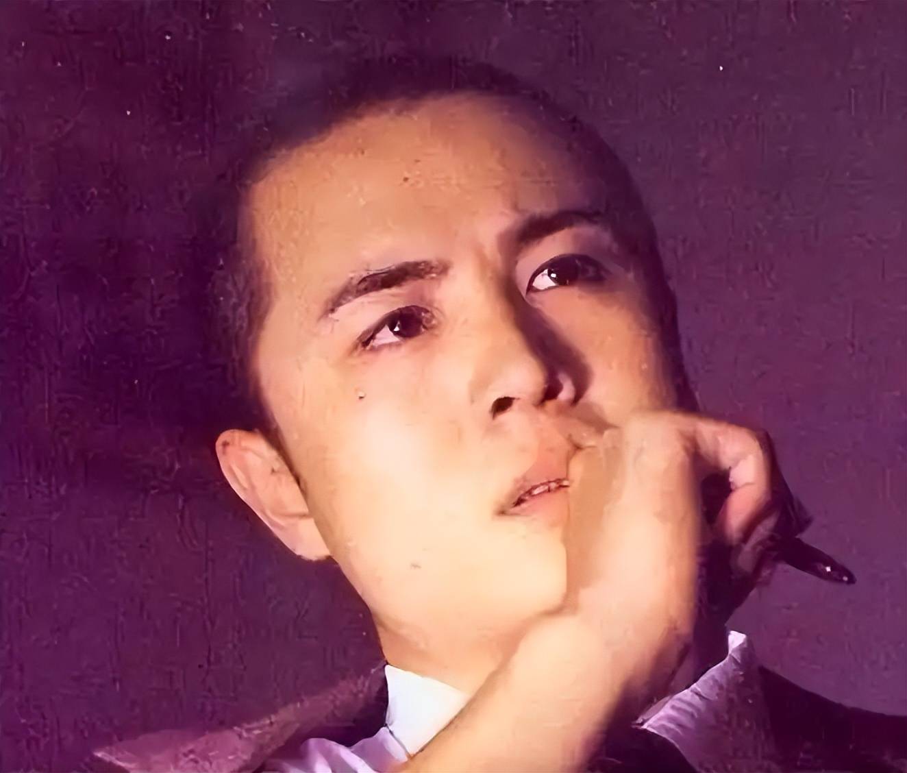 1984年,"唐僧"徐少华年轻时照片,26岁的他眉清目秀,仪表堂堂