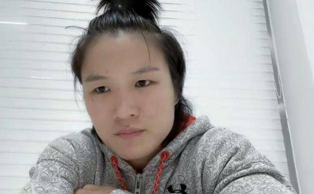 UFC冠军张伟丽跨界电影《下一个台风》：从八角笼到银幕的挑战