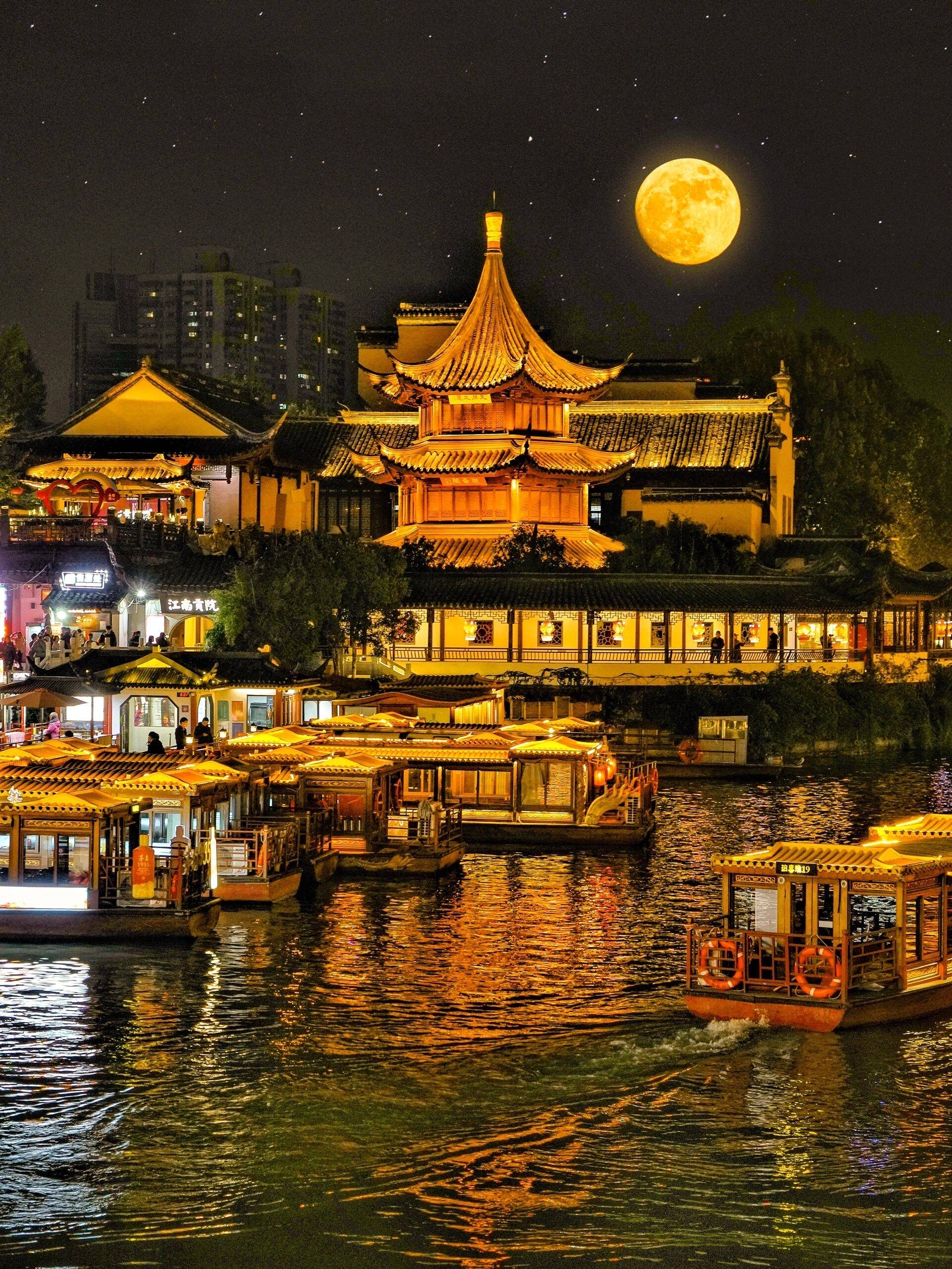 秦淮河:南京的千年风情画轴