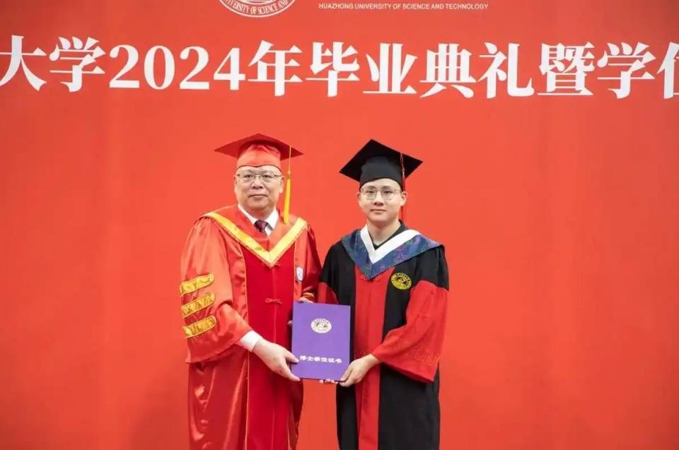 解析本硕博就业败给大专生的背后因素
