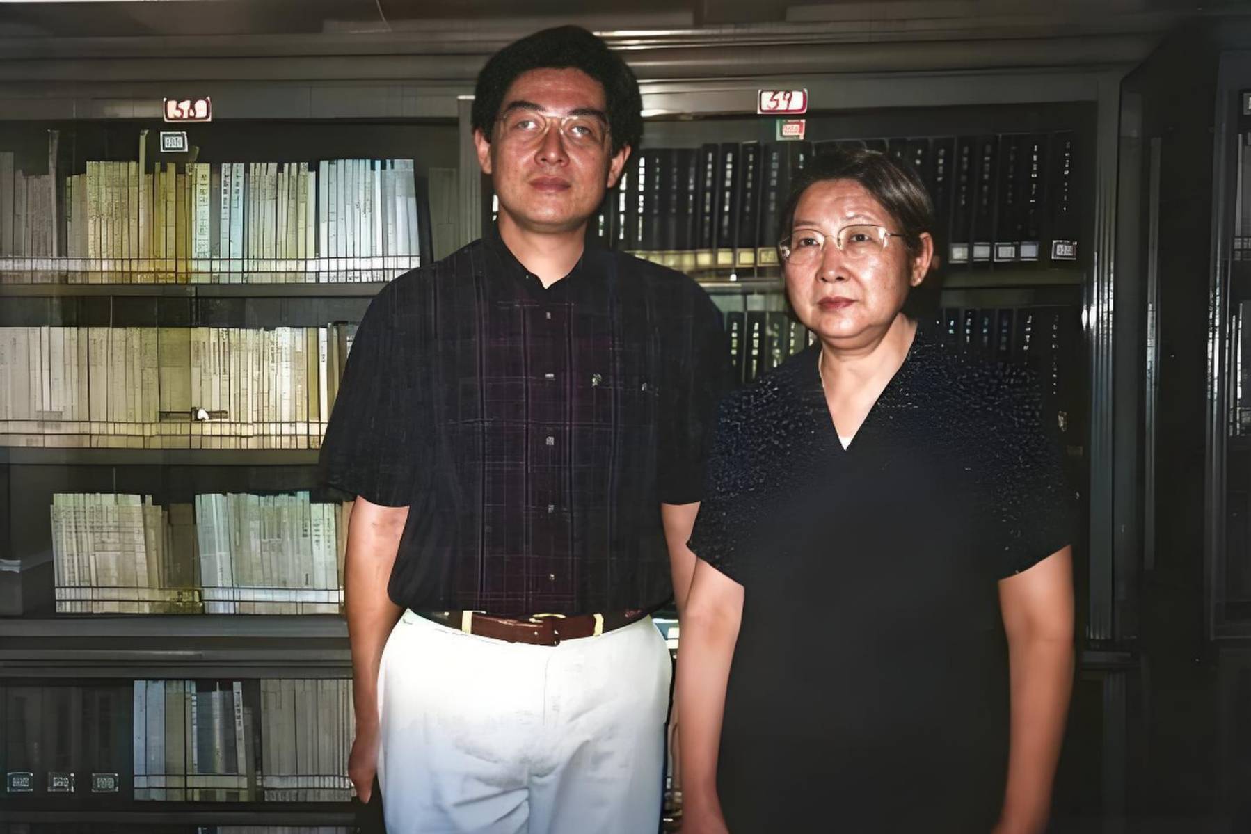 90年代,李敏和儿子孔继宁的合影,继宁是毛主席最帅气的孙辈