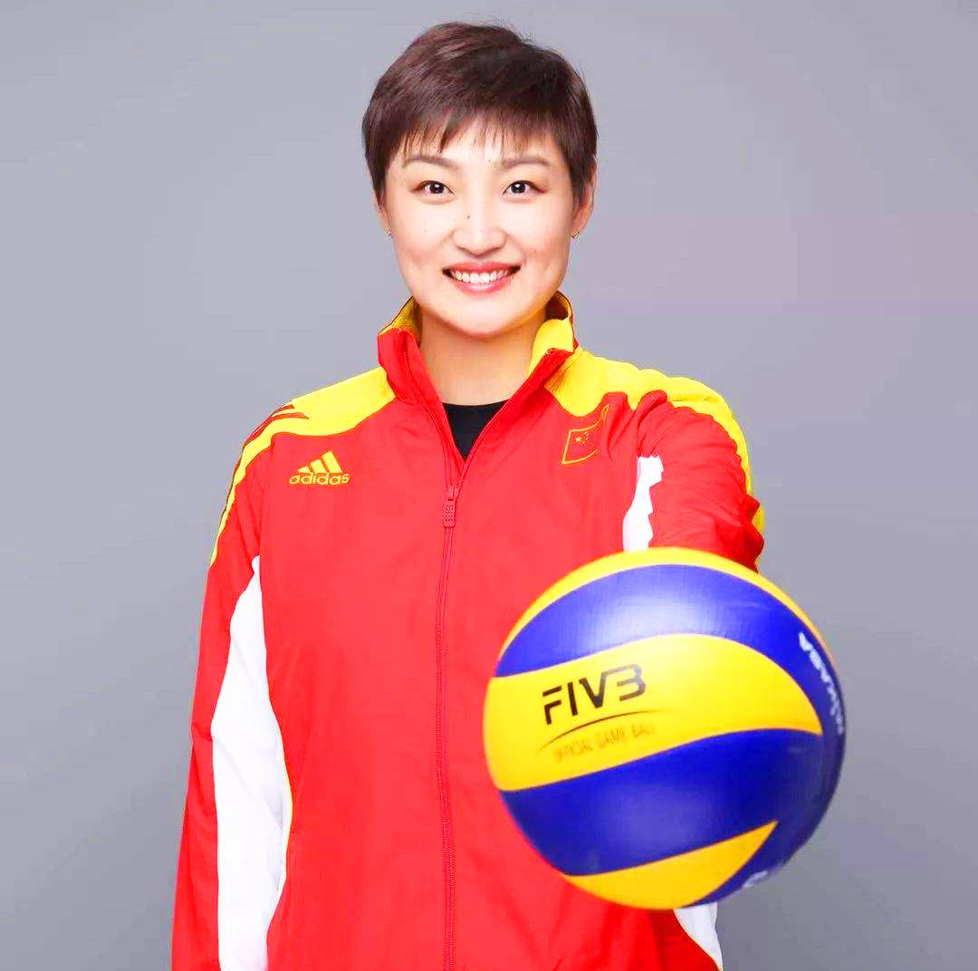 同时,女排奥运冠军杨昊进入到了教练组,相信杨昊的进队,能够给到新人