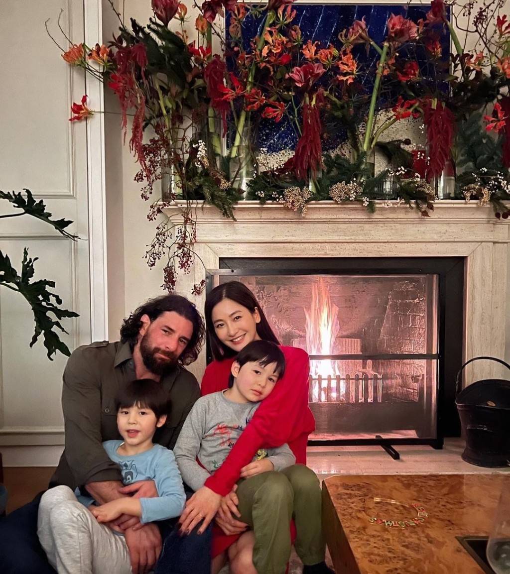 周汶锜为法籍老公庆生,男方两度出轨获原谅,外形大变难认