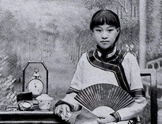 晚清名妓杨翠喜有多美？貌美如花风华绝代，李叔同因她出家！_搜狐网