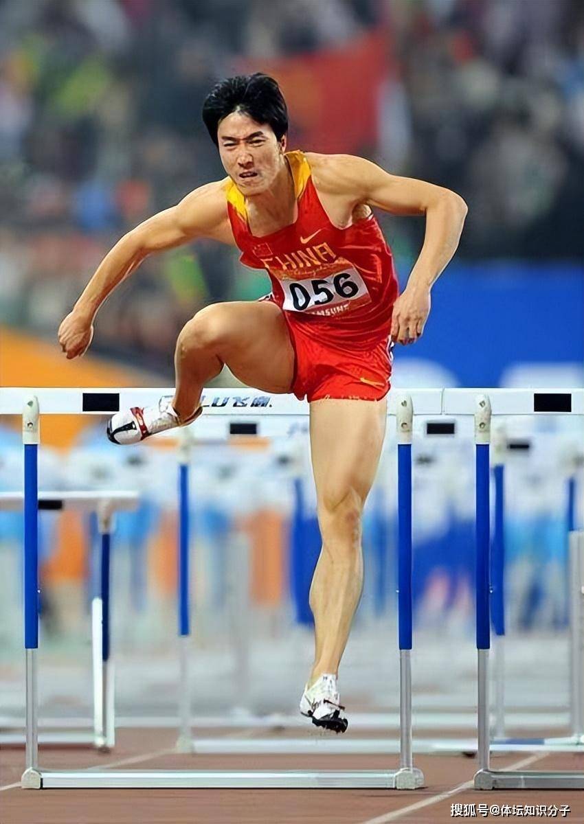 12秒87!美国名将打破刘翔保持13年的纪录,中国飞人历史地位下滑