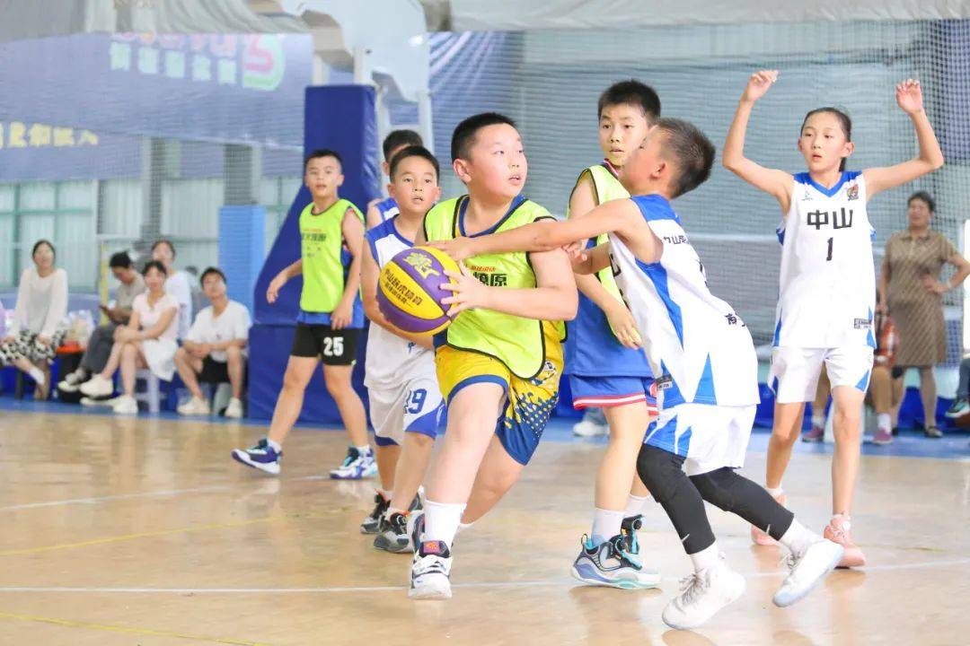 星火燎原中山这项青少年篮球赛精彩上演你家孩子参加了吗