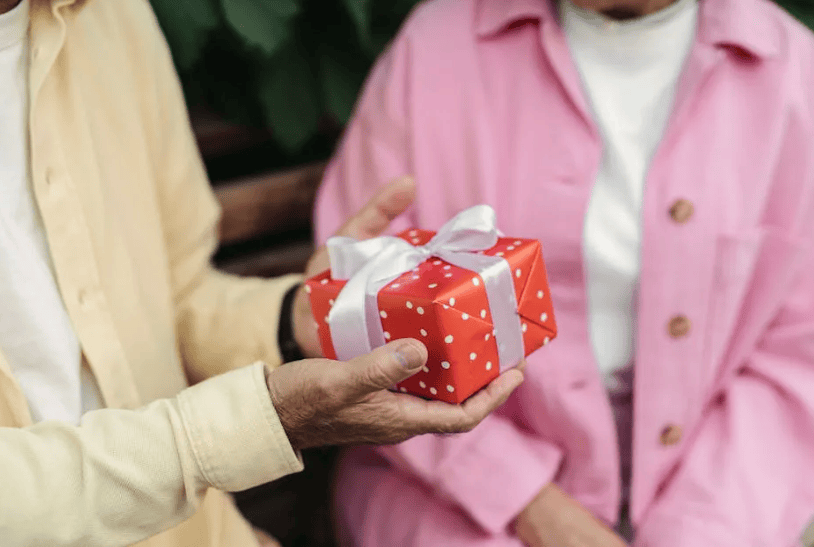 Li Jiaqi打算让3亿成年人追求