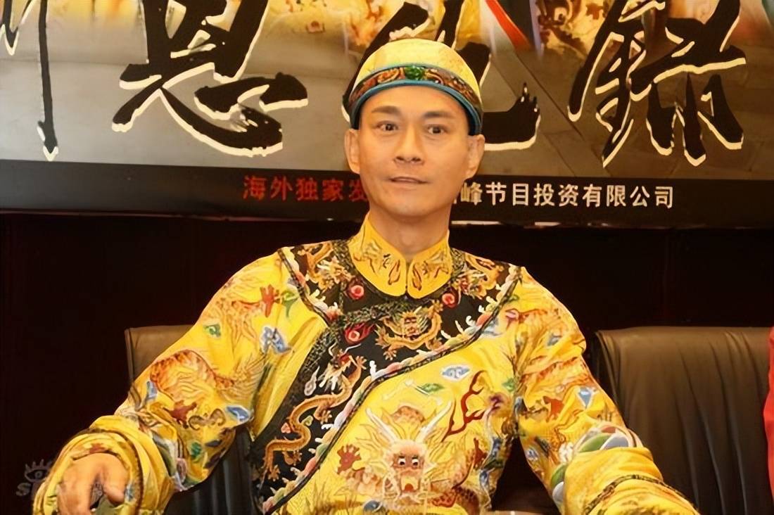 郑少秋的四副面孔,四个女儿为何难聚齐全家福,背后故事曝光