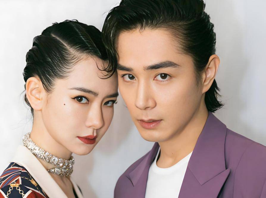 别羡慕了,其实戚薇与李承铉的神仙婚姻,也并没有那么完美