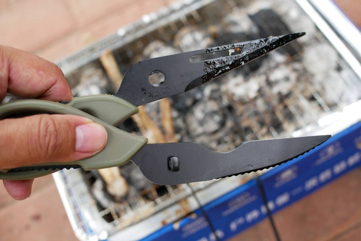 纳拓烧烤工具套装:烧烤界的“瑞士军刀”,一套搞定室内外烹饪!