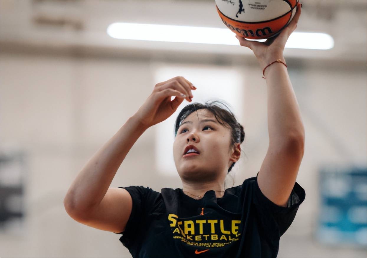 李月汝再战WNBA：从训练营合同到正式签约的励志故事