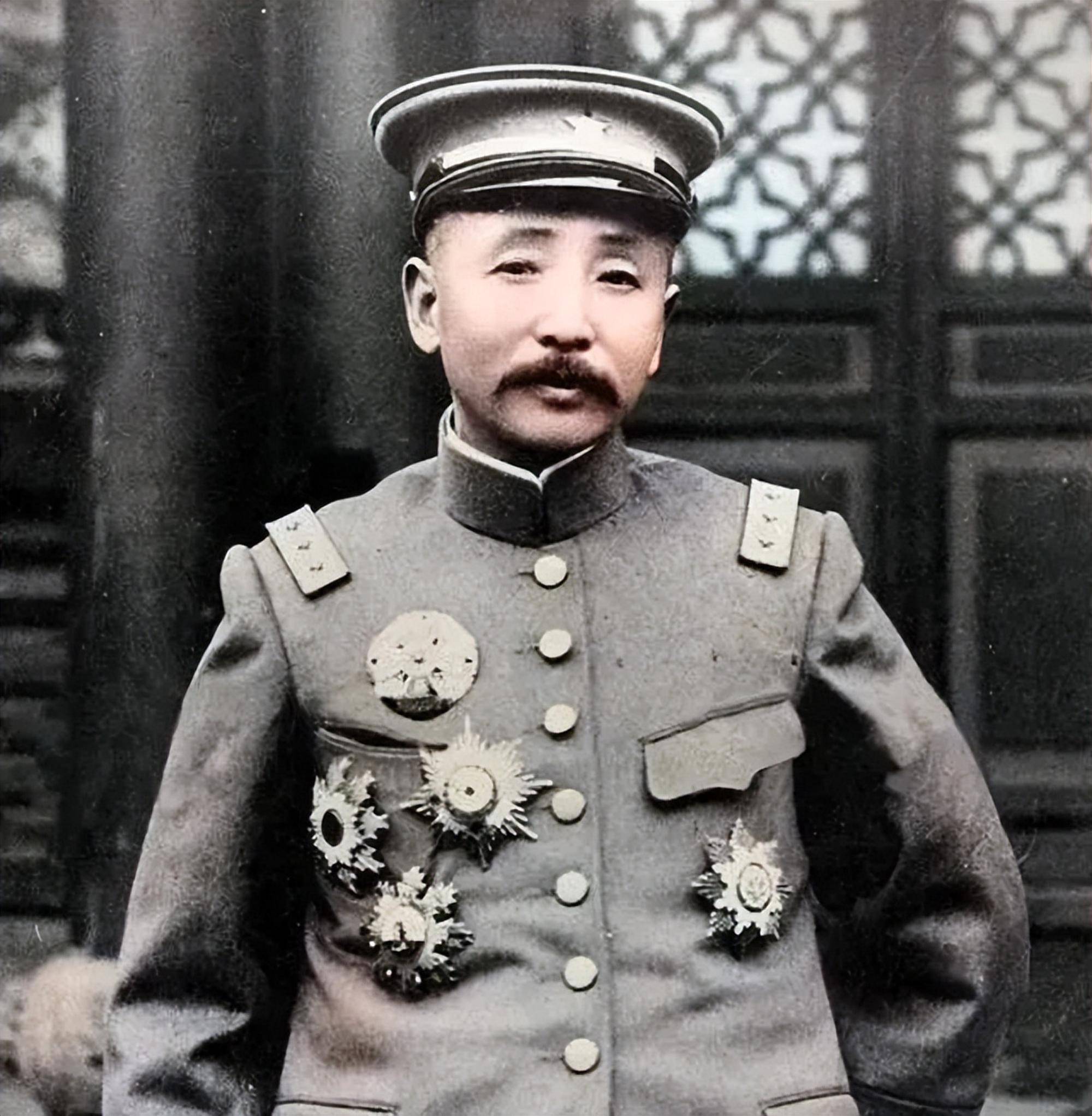 东北王张作霖墓地:破败寒酸,张学良至死没来祭拜,令他抱憾终身