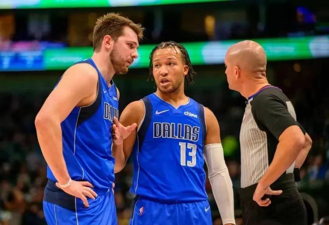 人物志|直言不讳的名人堂主帅乔治-卡尔：他的言论仍影响NBA吗？