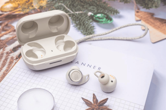 游泳耳机哪个牌子最好?2025年游泳耳机权威排行榜揭秘!