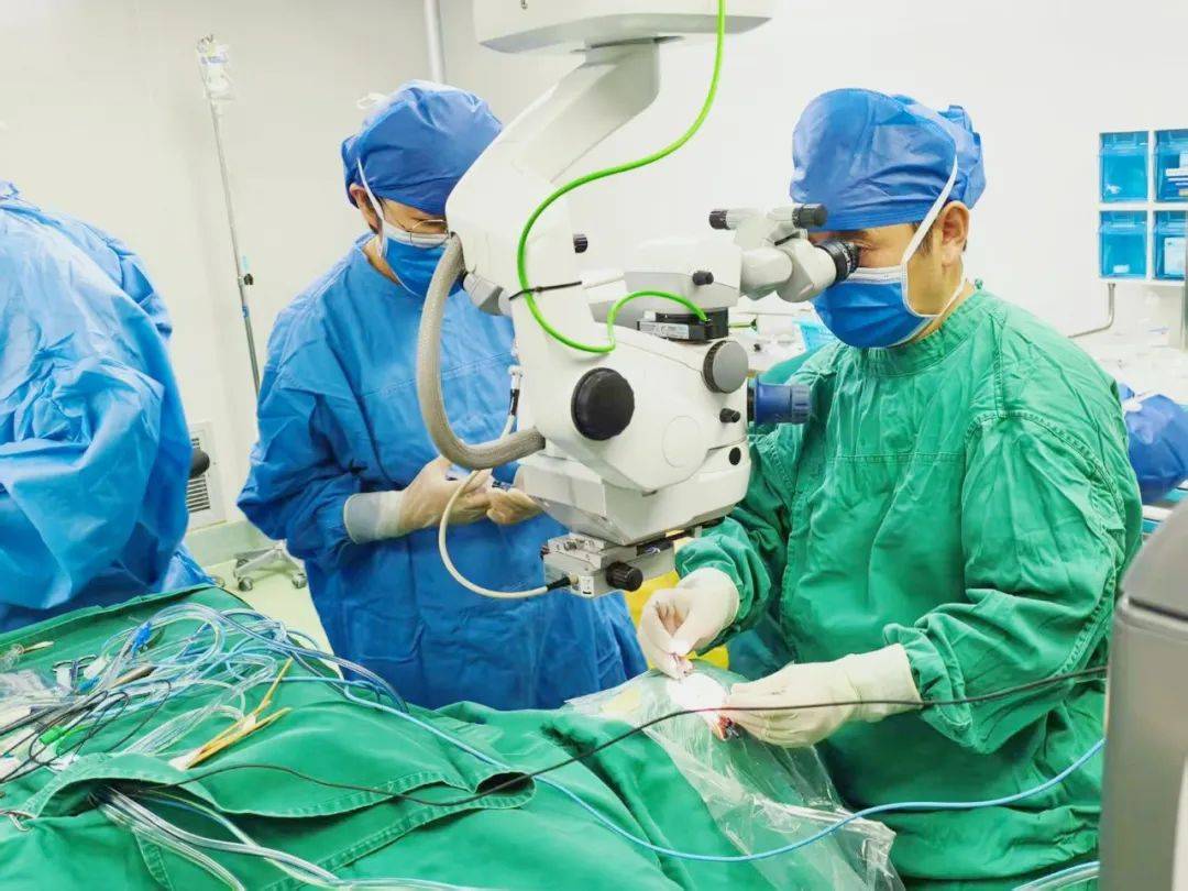 合肥爱尔首例人工角膜移植手术成功开展!