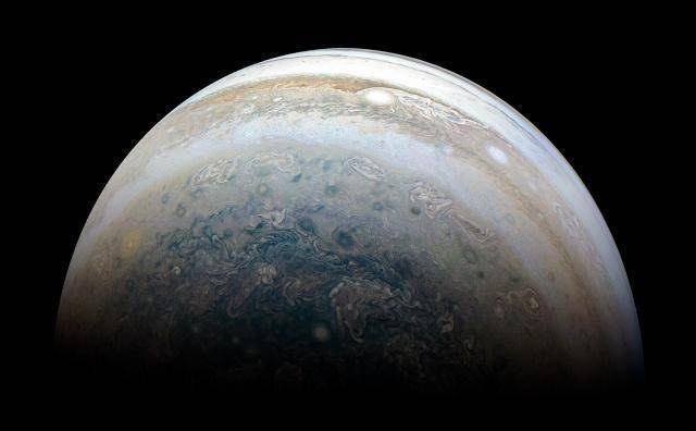 丨木星演化之谜，将来人类开发木星，哪颗卫星适合当中转站？