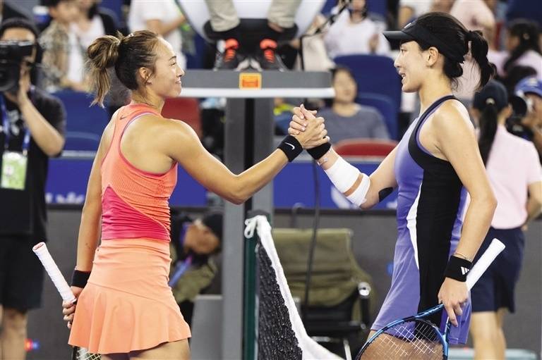 王欣瑜挑战世界第二高芙，WTA500柏林站精彩对决