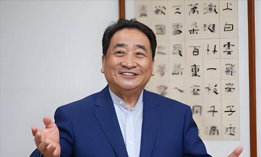 端着铁饭碗，拿着体制内工资，住北京上亿豪宅，姜昆有什么本事？_端着铁饭碗，拿着体制内工资，住北京上亿豪宅，姜昆有什么本事？_
