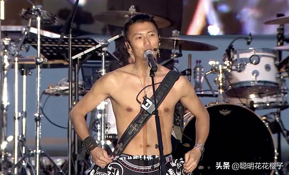 谢霆锋,45岁渐入佳境,只谈有质量的恋爱,与前妻和平往来