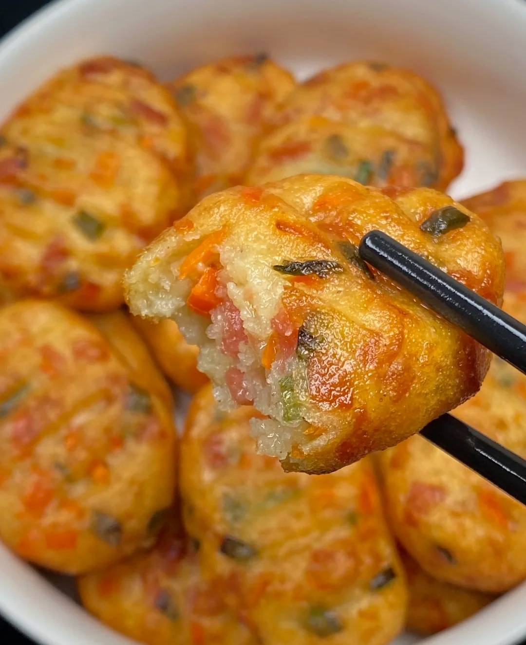 酿炸土豆饼:一口酥脆,满嘴留香的家常美味