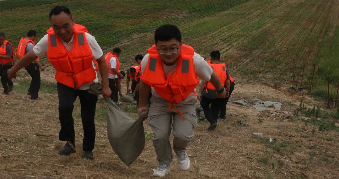 扶沟:韭园镇开展防汛应急演练 筑牢汛期安全防线