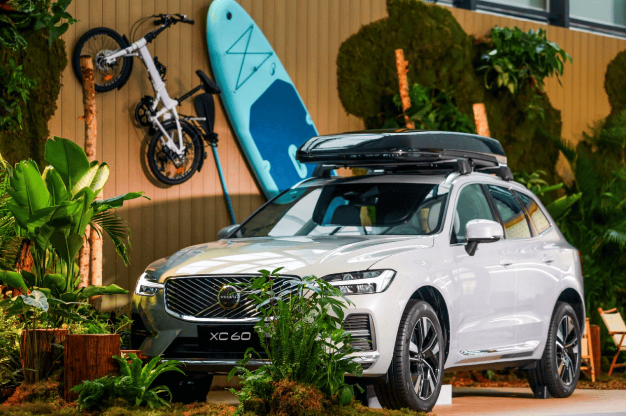 沃尔沃全新XC60上市，北欧豪华品牌为啥喜欢“慢变量”？