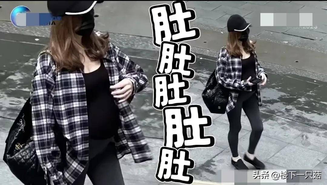 许玮甯40岁挺7个月孕肚独自逛街四肢纤细频繁抚摸小腹邱泽未陪同