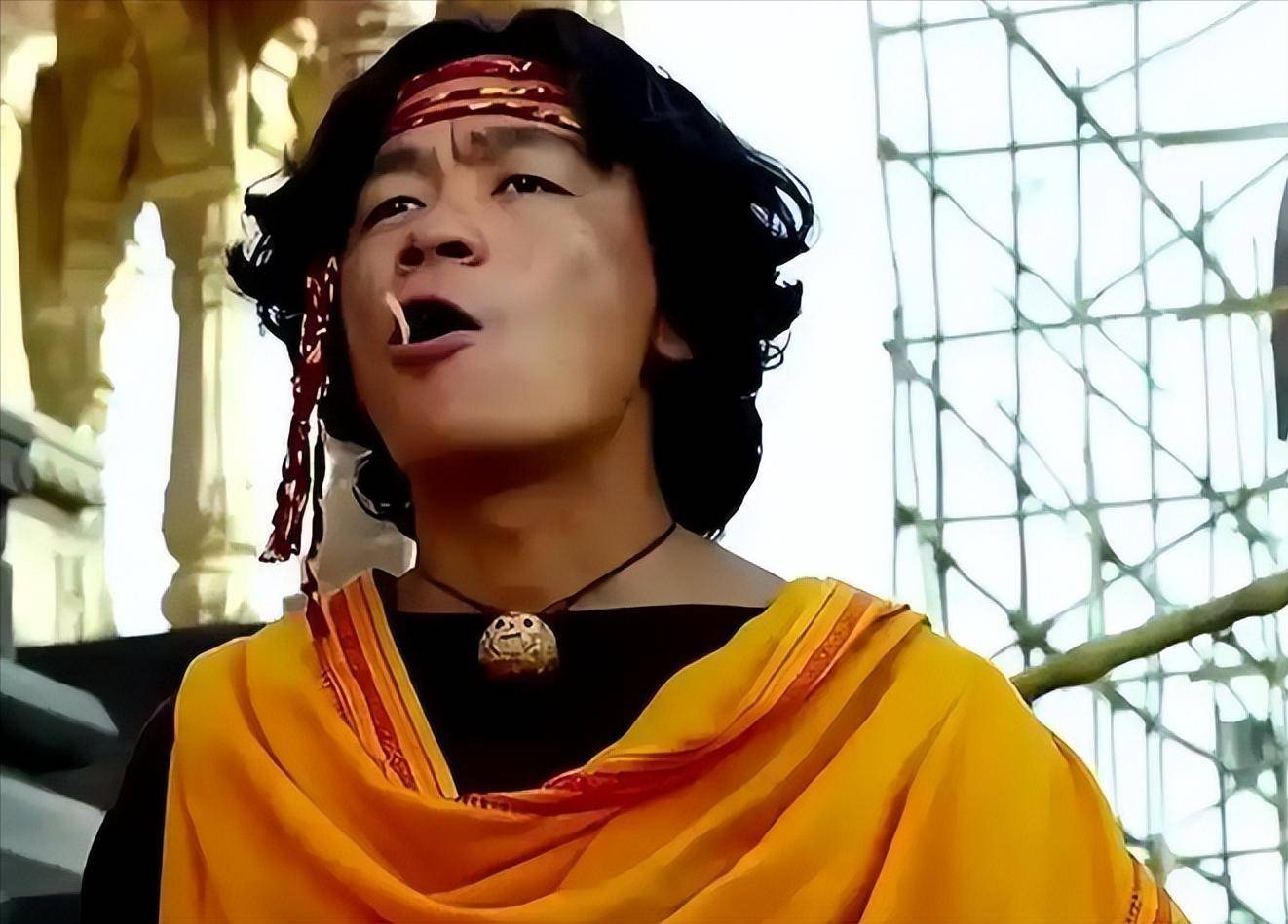 43岁王宝强也没想到,14岁女儿和15岁儿子,已经开始为他争光了