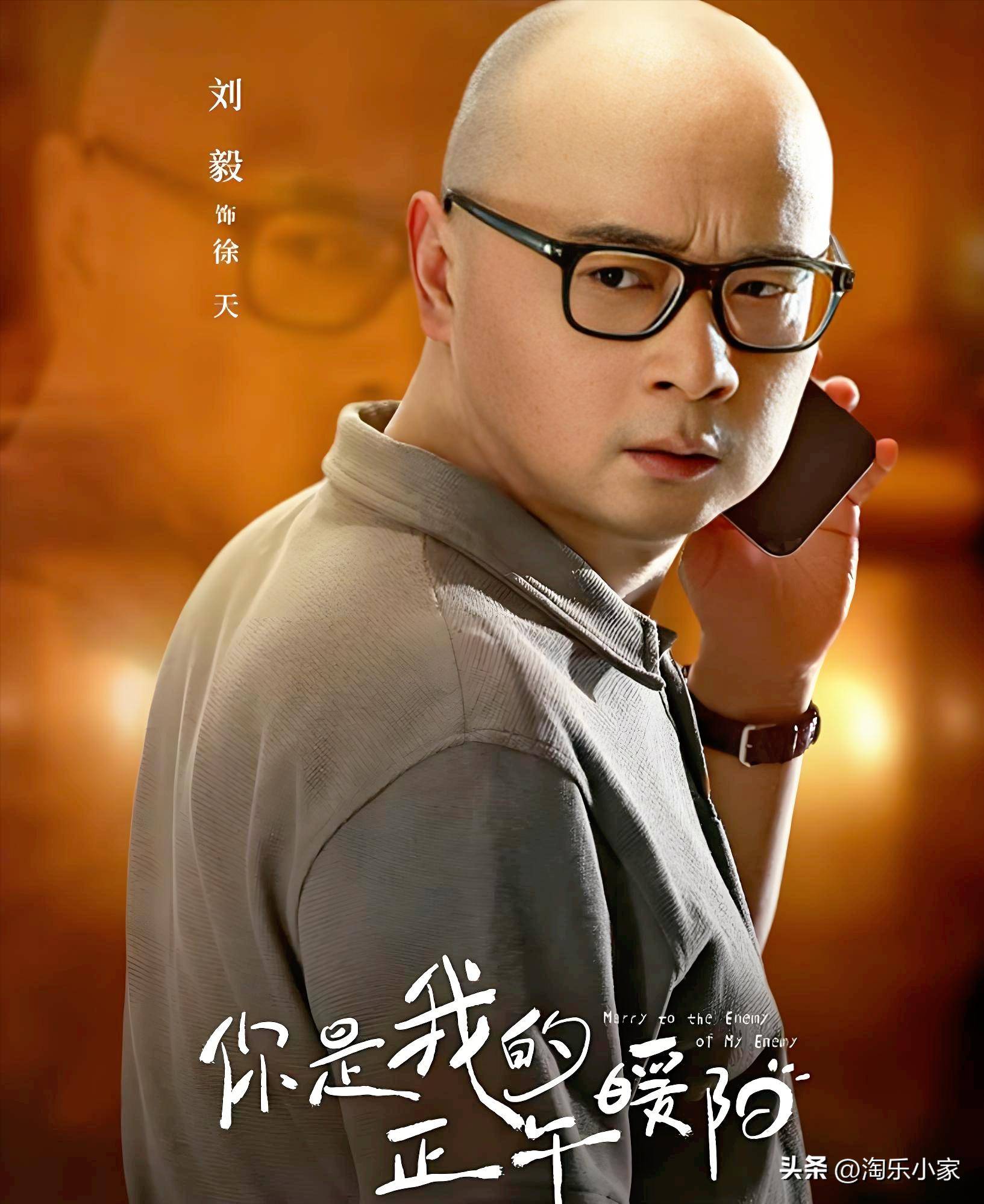 15岁儿子多乐180cm傅首尔暴瘦20斤同框似情侣状态绝了