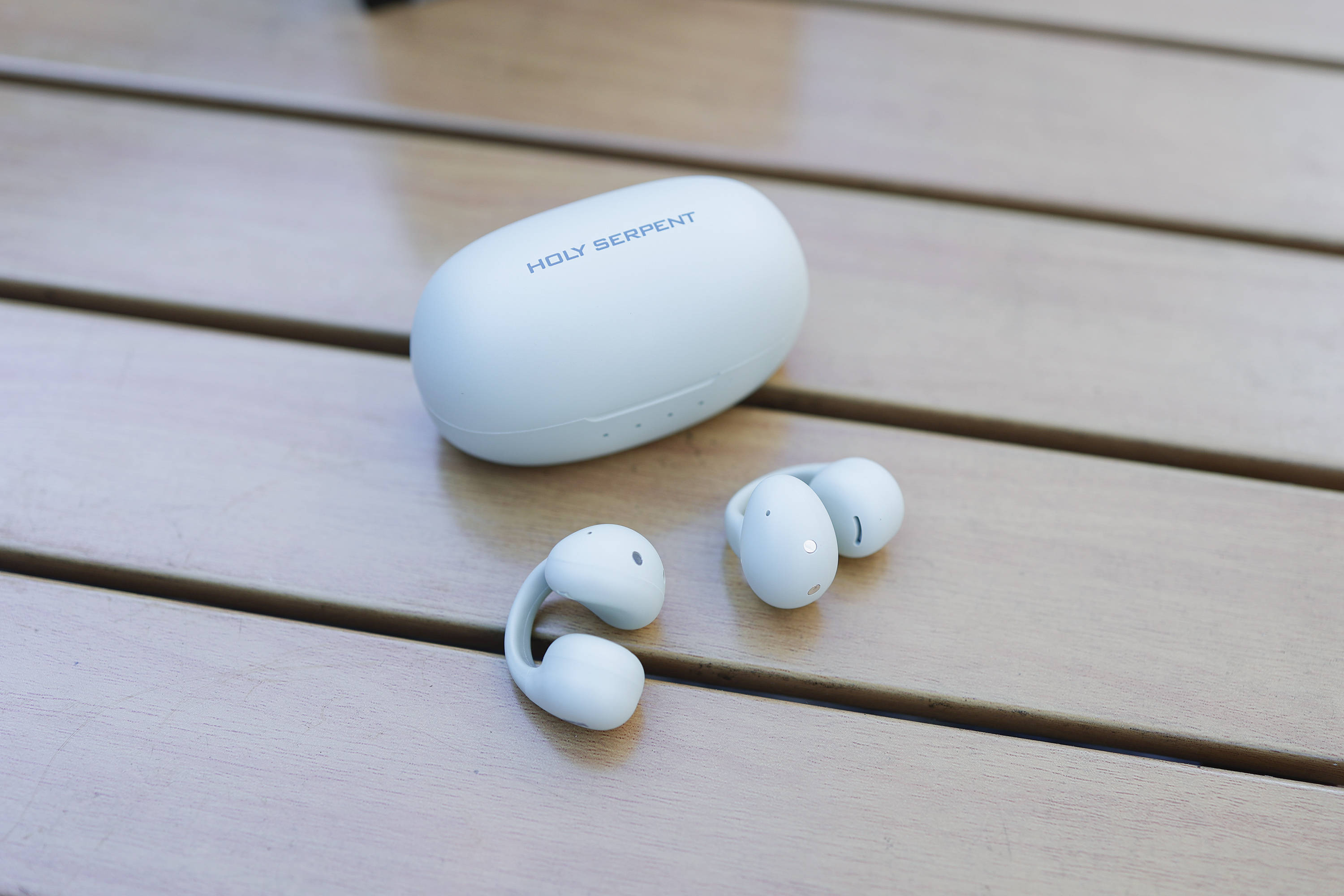 蛇圣陨石c2蓝牙耳机评测,美学设计与现代音质的完美融合