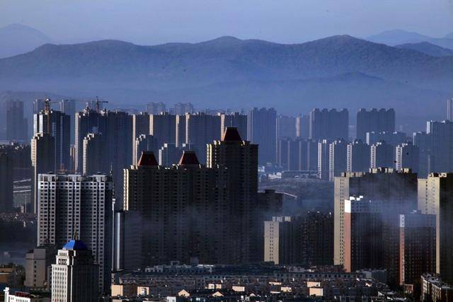 2025年若不买房，5年后是庆幸还是后悔？看完房价走势别再纠结了