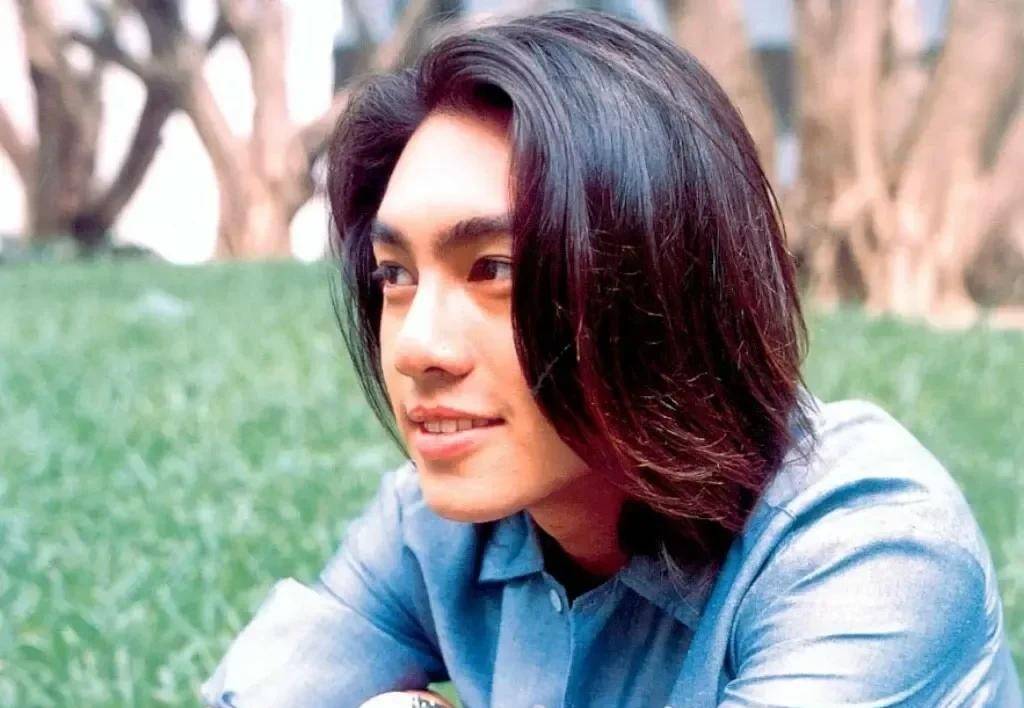 46岁朱孝天盛赞大陆美食,透露收入现状,坦言与f4成员无交情