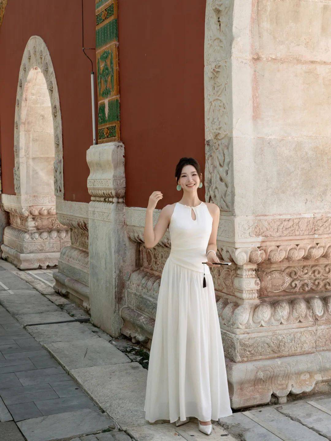 公园穿裙子拍照,10个姿势动作,漂亮气质又浪漫,温婉惬意又典雅显身材