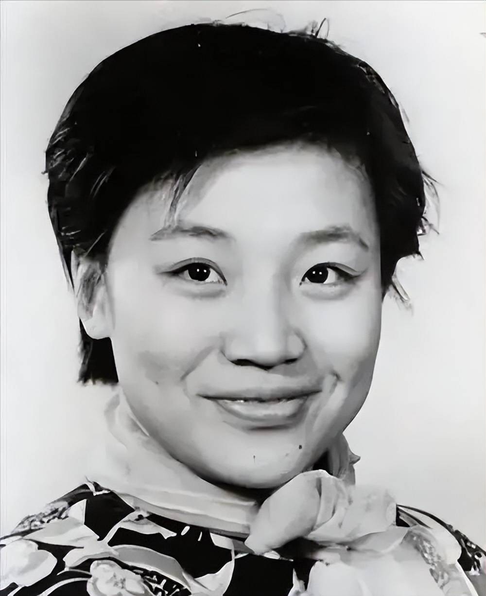 离婚21年,再看小香玉的现状,才明白王为念为何要和她离婚