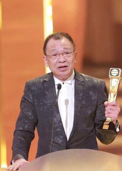 鲁迅后人香港演员_鲁迅后人有的当明星有的干什么_