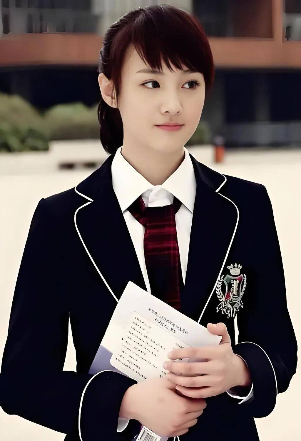 凉得更快的四位明星,以前是男神女神,如今"无人问津"