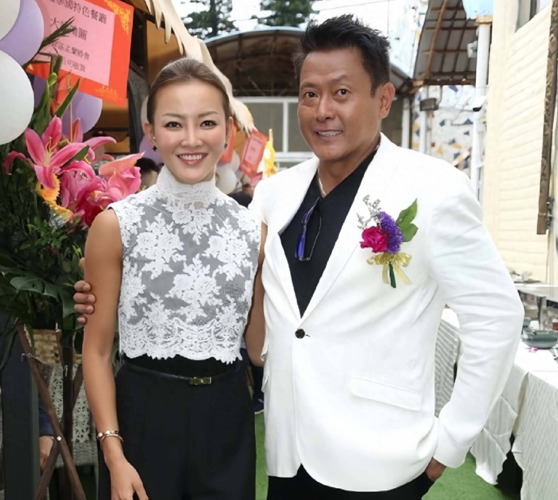 魏骏杰现状:身材肥胖成油腻大叔,和女儿相依为命,定居杭州