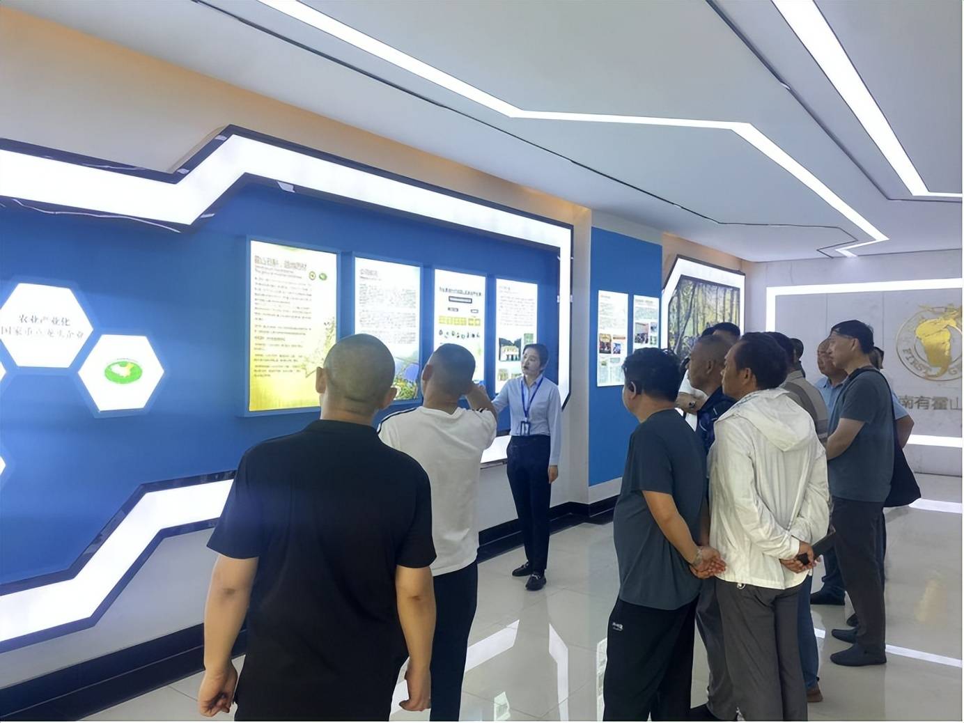 湖北省校车协会考察团六安行：交流经验，赋能校车服务升级 