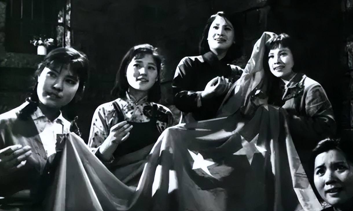 丈夫出卖革命烈士江姐,98岁的妻子却长期受到国人敬重,为何?