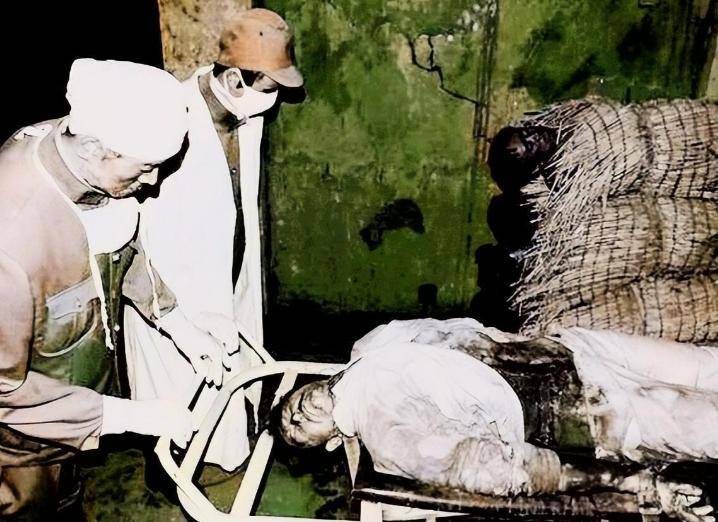 原创日本女兵日记活体解剖一个70多岁老人后731基地开始出现怪事