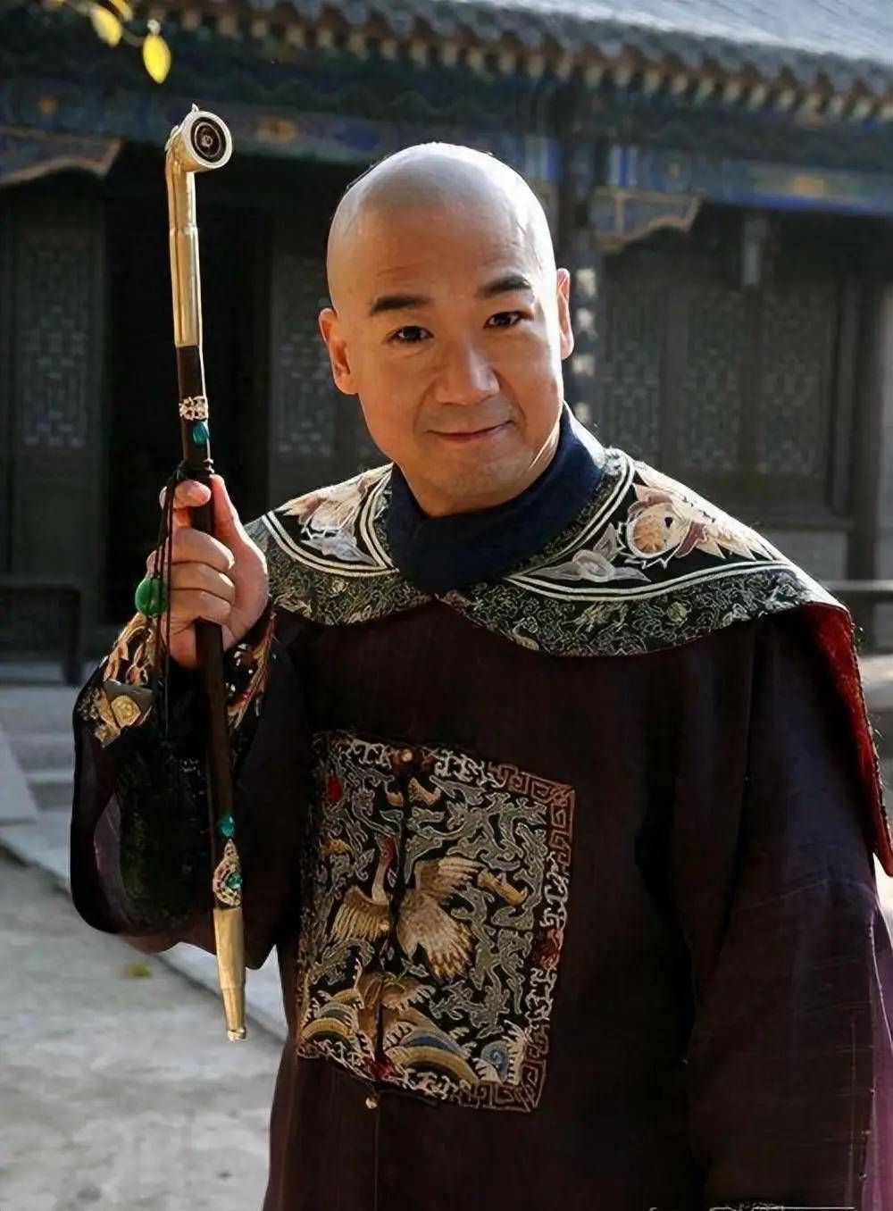 夫妻本是同林鸟,但抱歉,这一次邓婕也救不了晚节不保的张国立