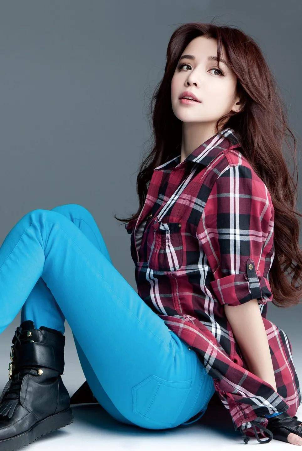 "模特女神"李毓芬