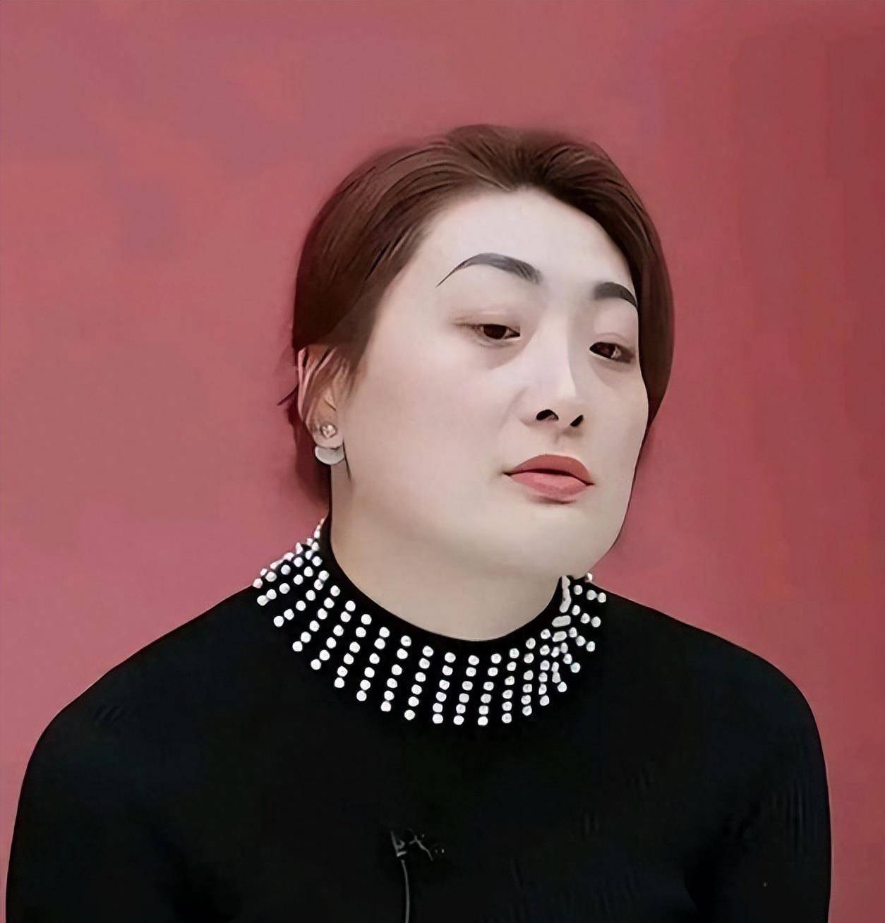 娃哈哈千金宗馥莉41岁像中年妇女,富人不屑追,嫁不出去了