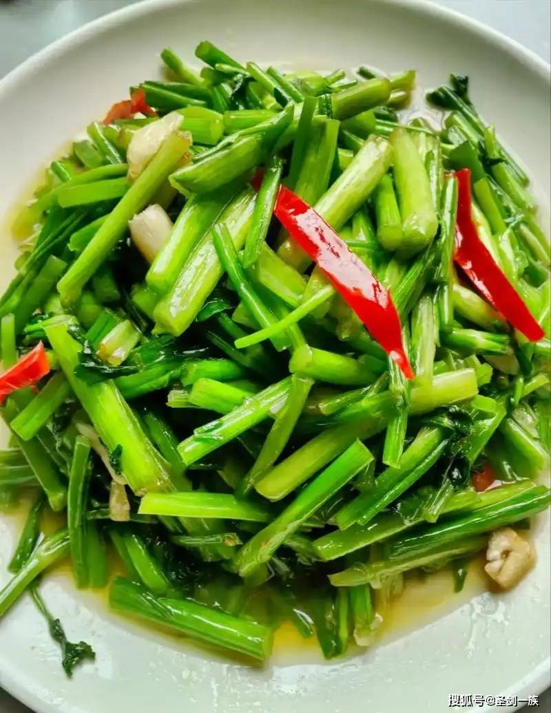 _立秋后补骨佳肴，常食八款家常菜，腿脚更有力，精神更充沛_立秋后补骨佳肴，常食八款家常菜，腿脚更有力，精神更充沛